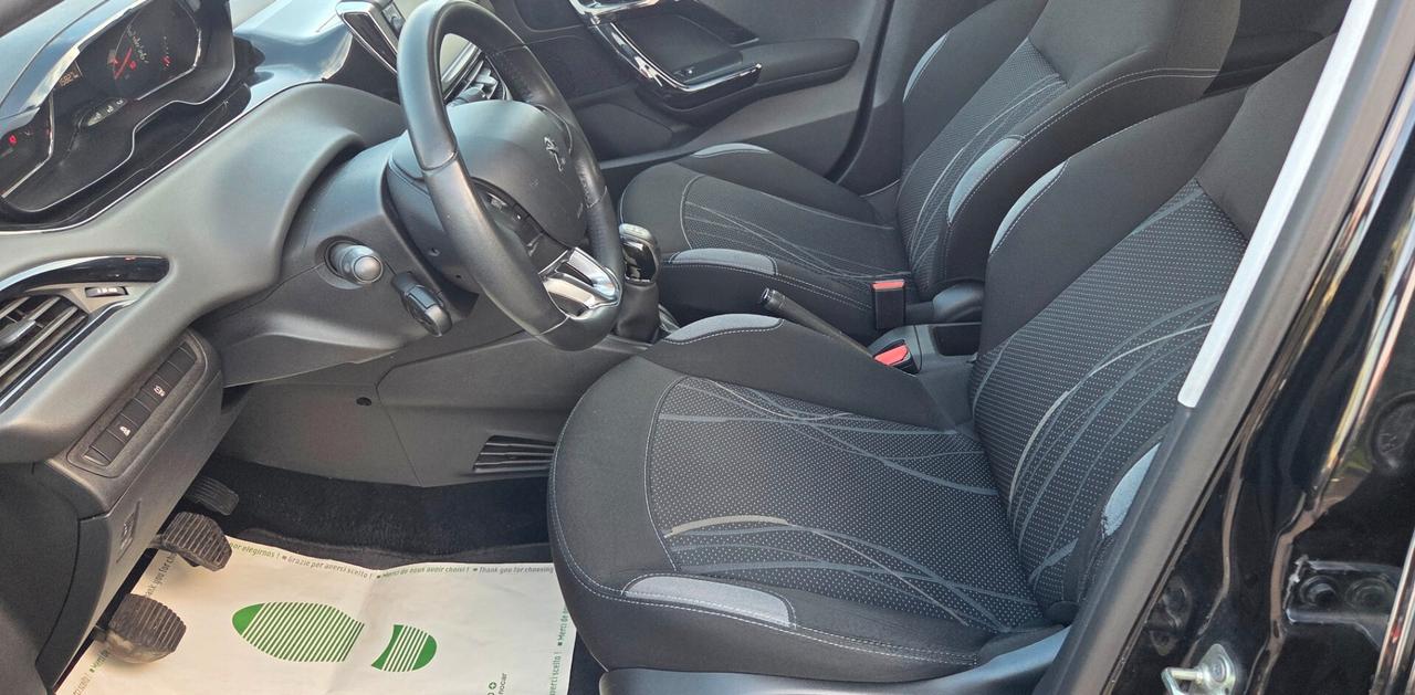 Peugeot 208 1.2 82CV 5 porte Allure