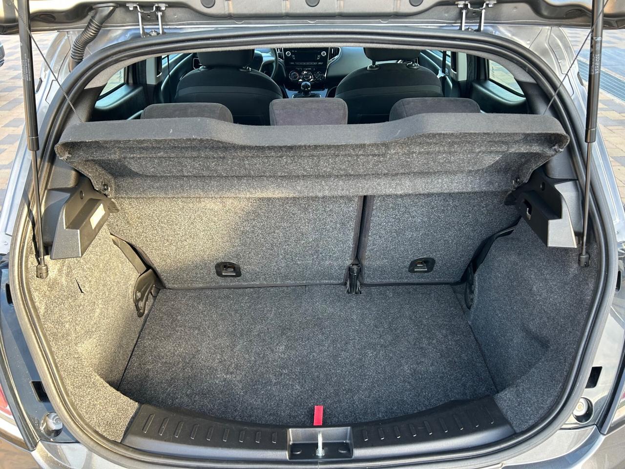 Lancia Ypsilon 1.2 69 CV 5 porte S&S Platinum