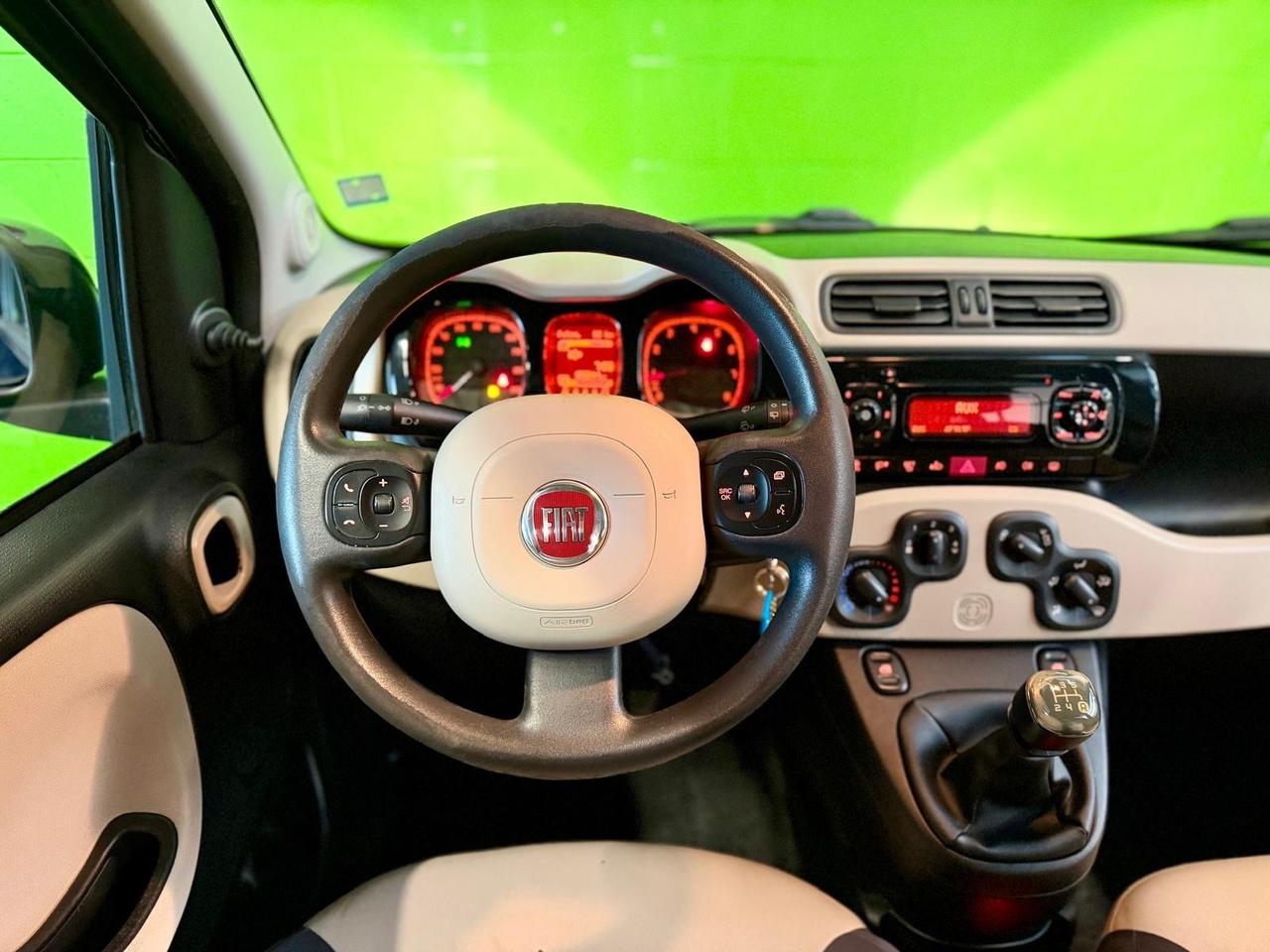 Fiat Panda 1.2 Benz-GPL 69CV 51KW 1 Prop X Neop