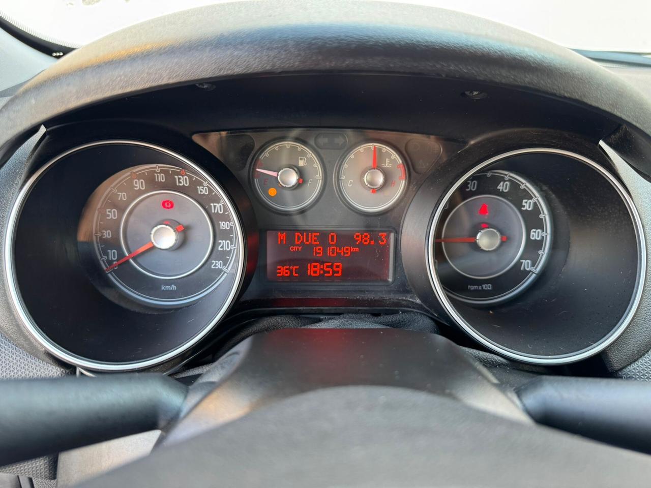 FIAT PUNTO 1.3 MJT 75cv 2012!!!