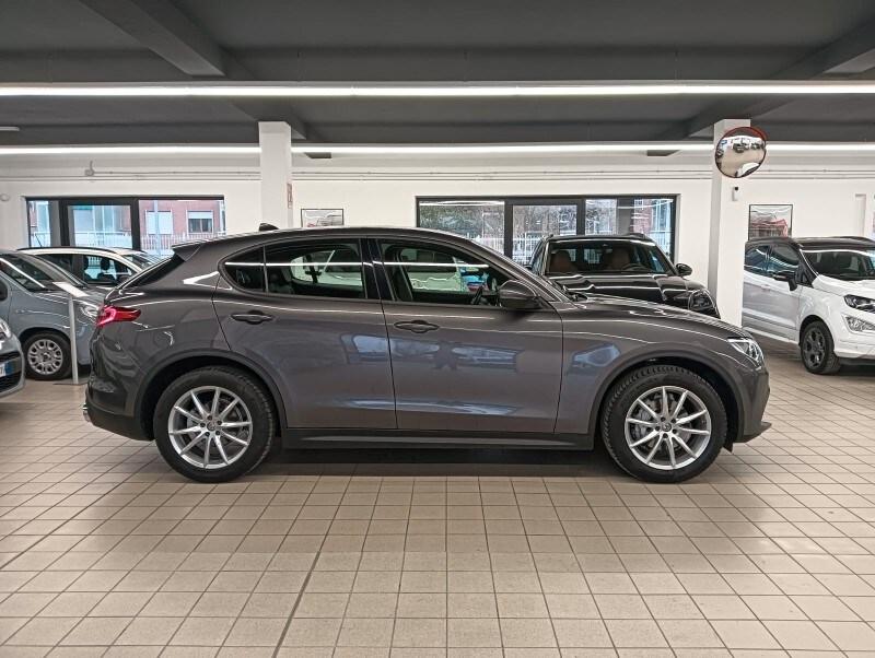ALFA ROMEO Stelvio Stelvio 2.2 Turbodiesel 190 ...