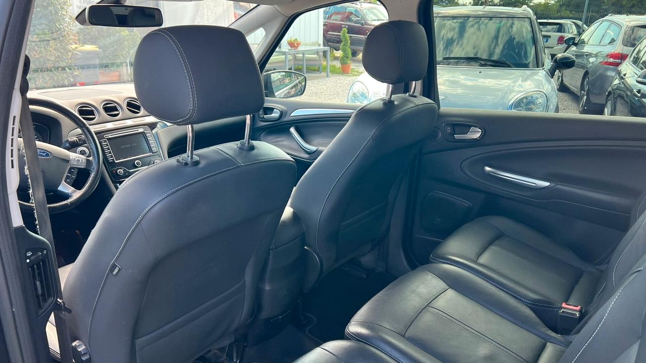 Ford S-Max 2.0 TDCi 140CV Powershift 7 posti Business Nav