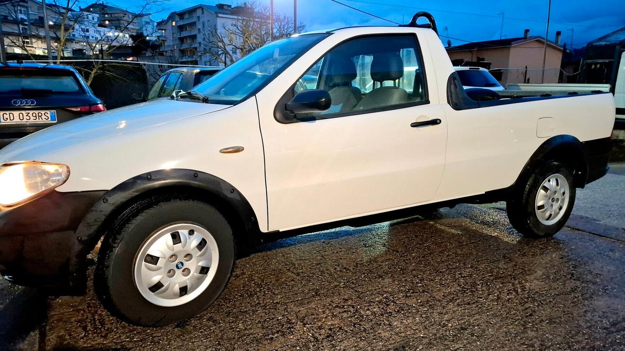 FIAT STRADA 1.3 MJT Pick-up