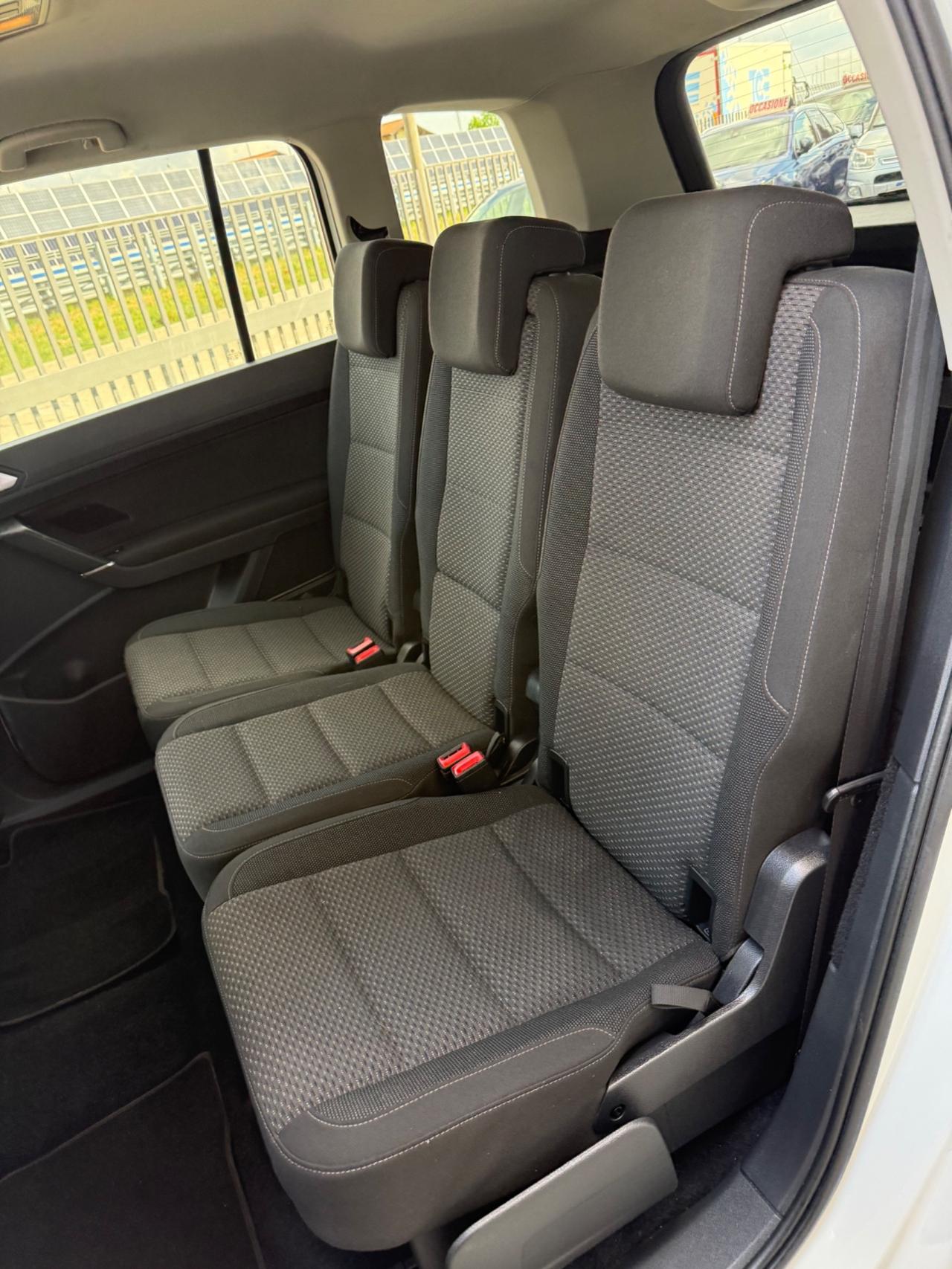 Volkswagen Touran 1.6 TDI 115 CV SCR DSG Business BlueMotion Technology