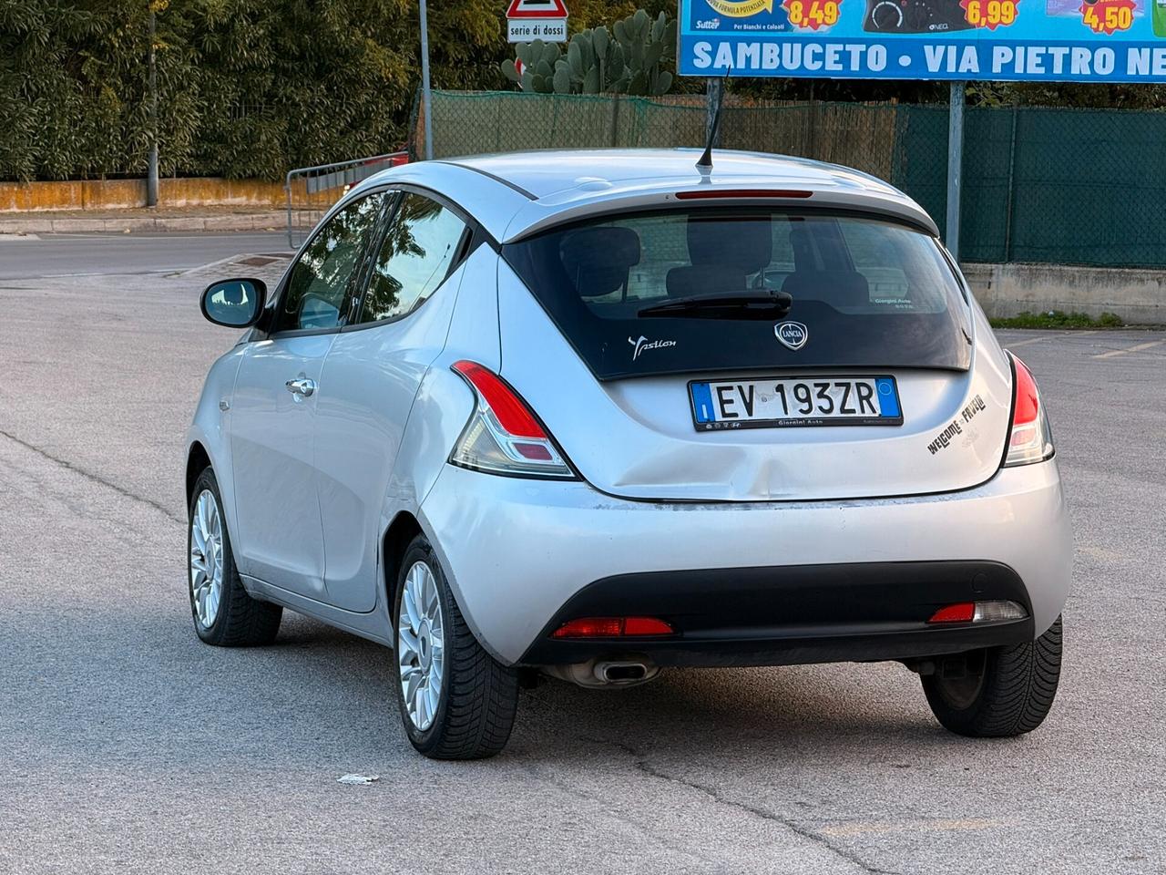 Lancia Ypsilon GPL Garanzia 12 Mesi