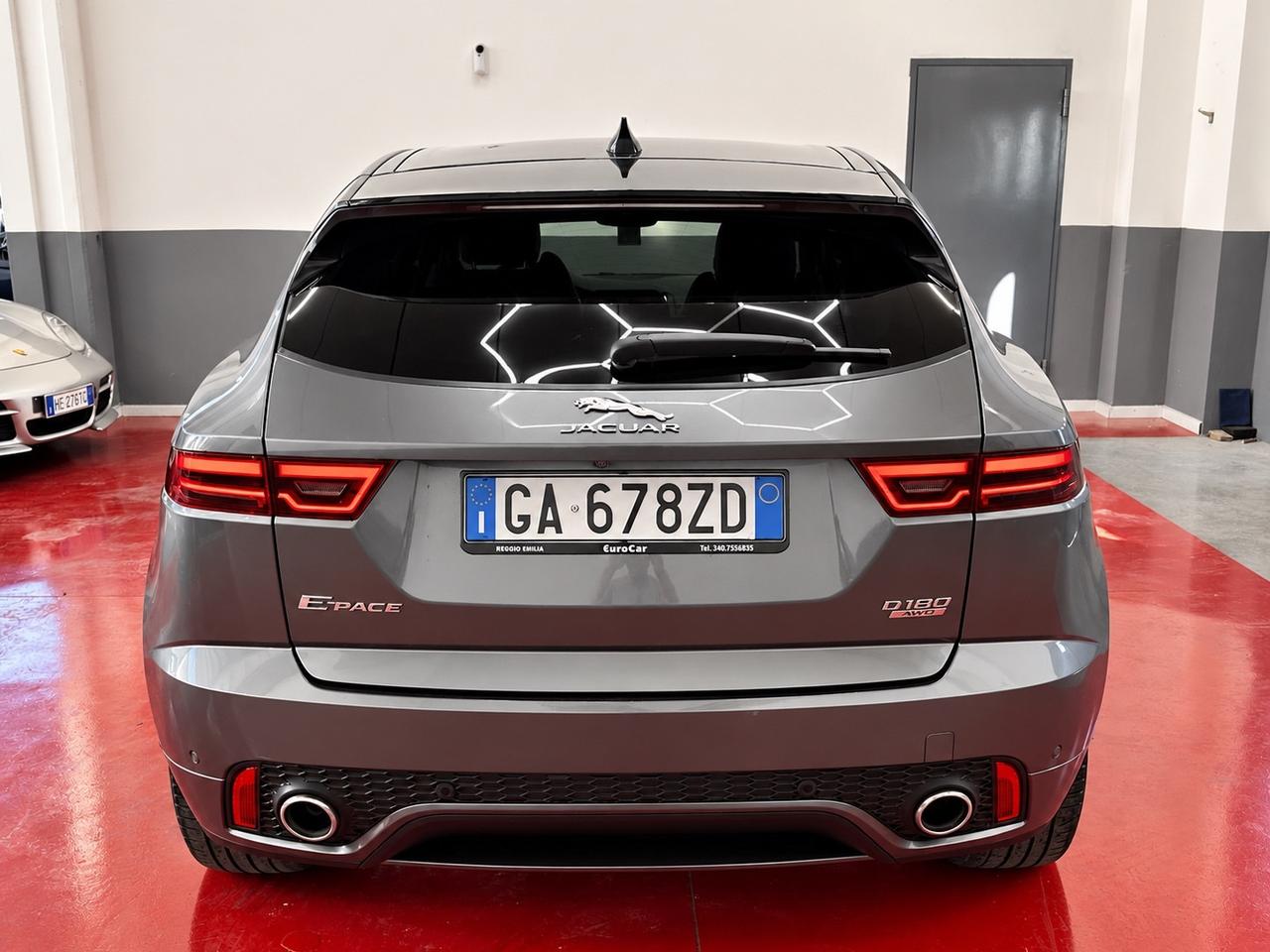 Jaguar E-Pace 2.0D 180CV AWD R-Dynamic
