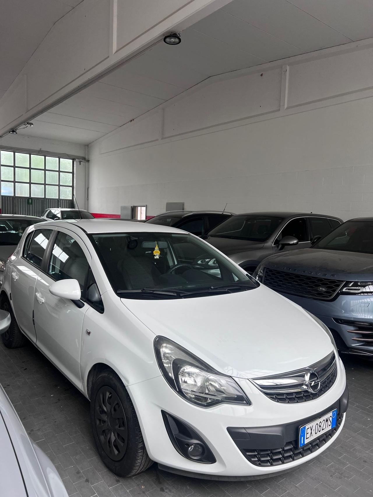 Opel Corsa 1.2 85CV 5 porte GPL-TECH Edition