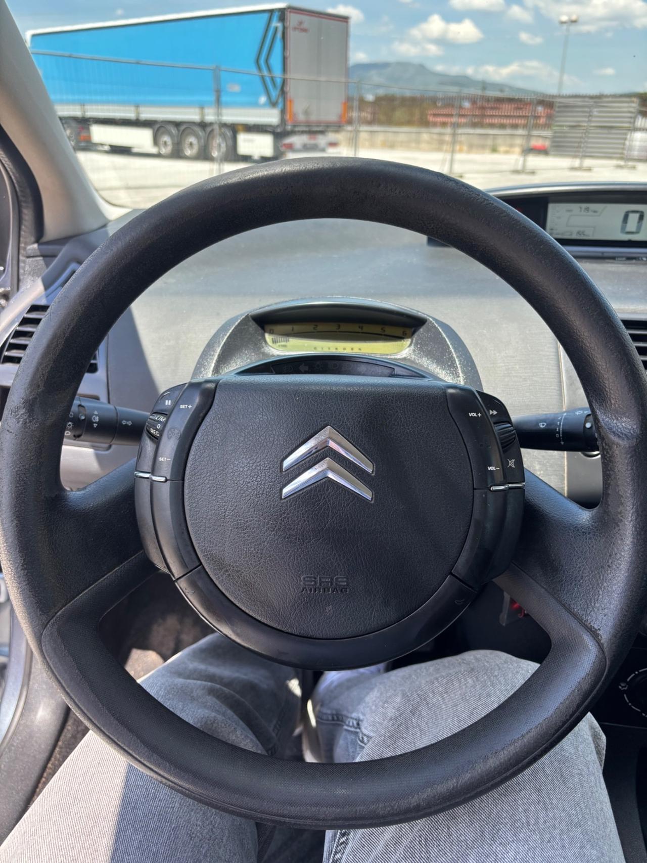 Citroen C4 1.6 HDi 90CV Classique