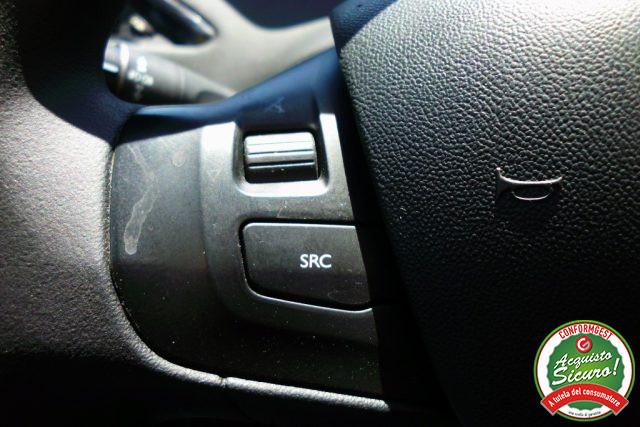 PEUGEOT 208 1.4 8V HDi 68CV 5p. Allure