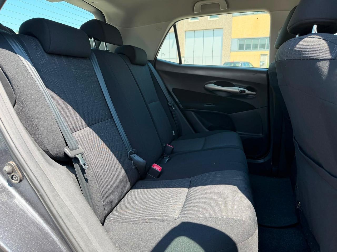 Toyota Auris D-4D Sol