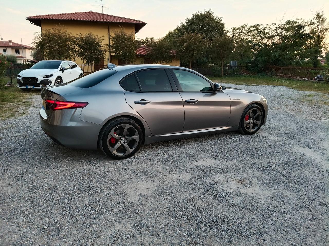 Alfa Romeo Giulia 2.2 Turbodiesel 160 CV VELOCE