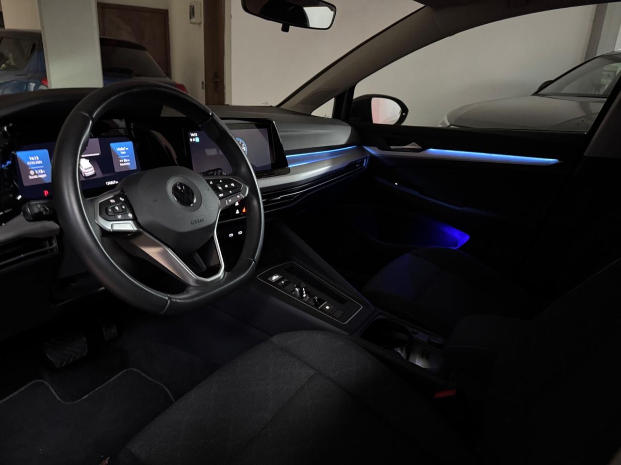 Volkswagen Golf 2.0 TDI DSG Style