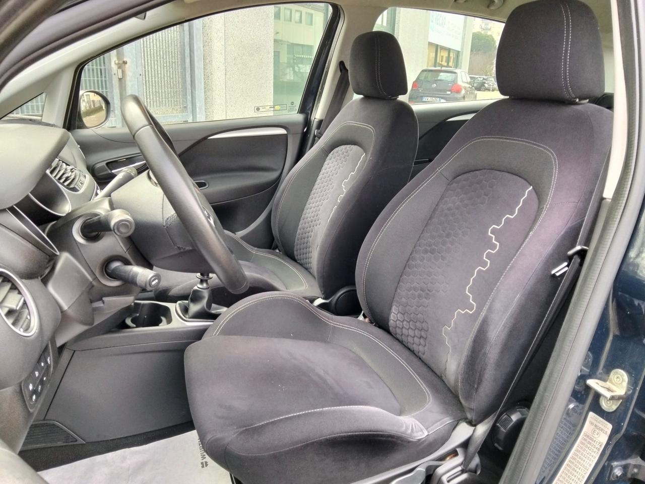 Fiat Punto 1.4 8V 5 porte Natural Power Benzina e Metano*Neopatentati