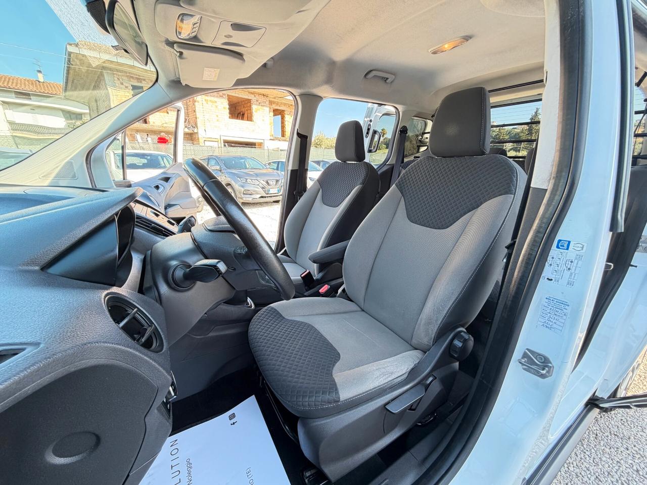 Ford Tourneo Courier 1.5 TDCI 95 cv 136.705 km unico proprietario autocarro