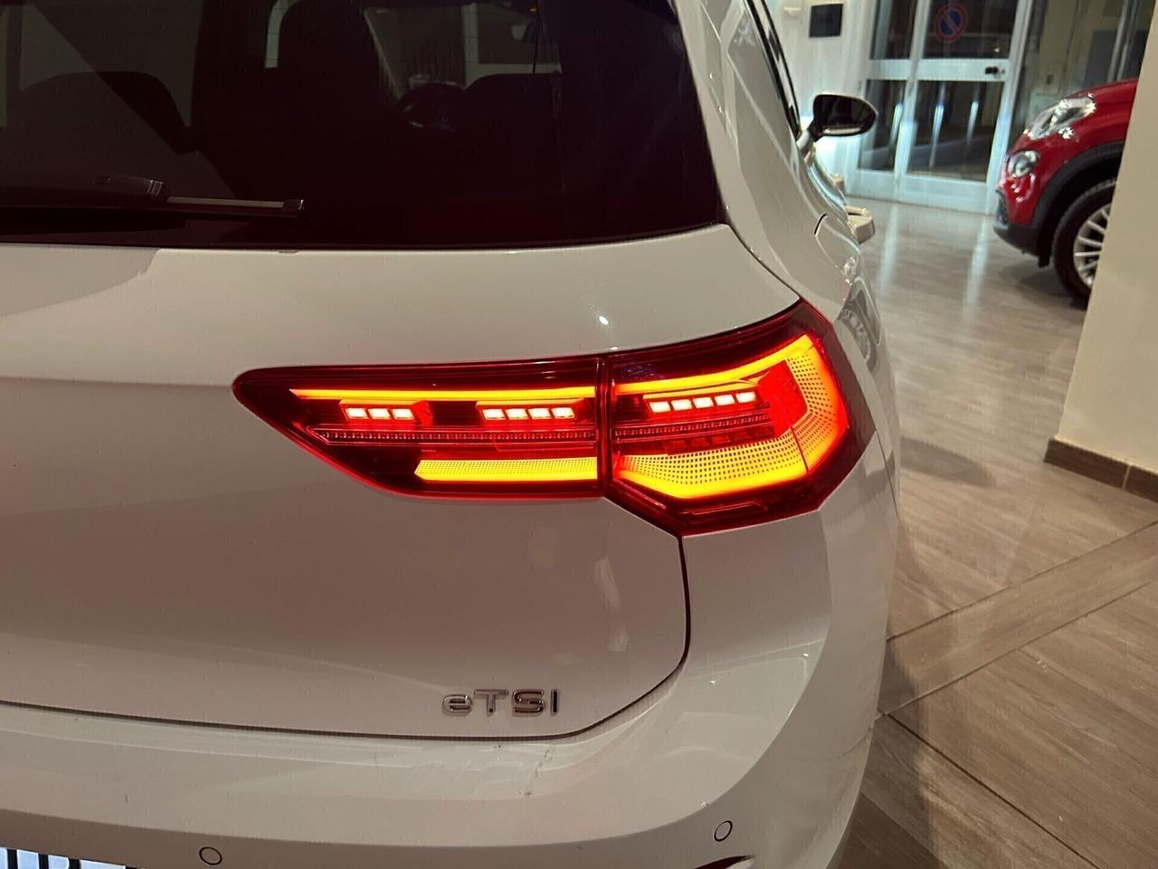 Volkswagen Golf 1.5 eTSI 150 CV EVO ACT DSG Life