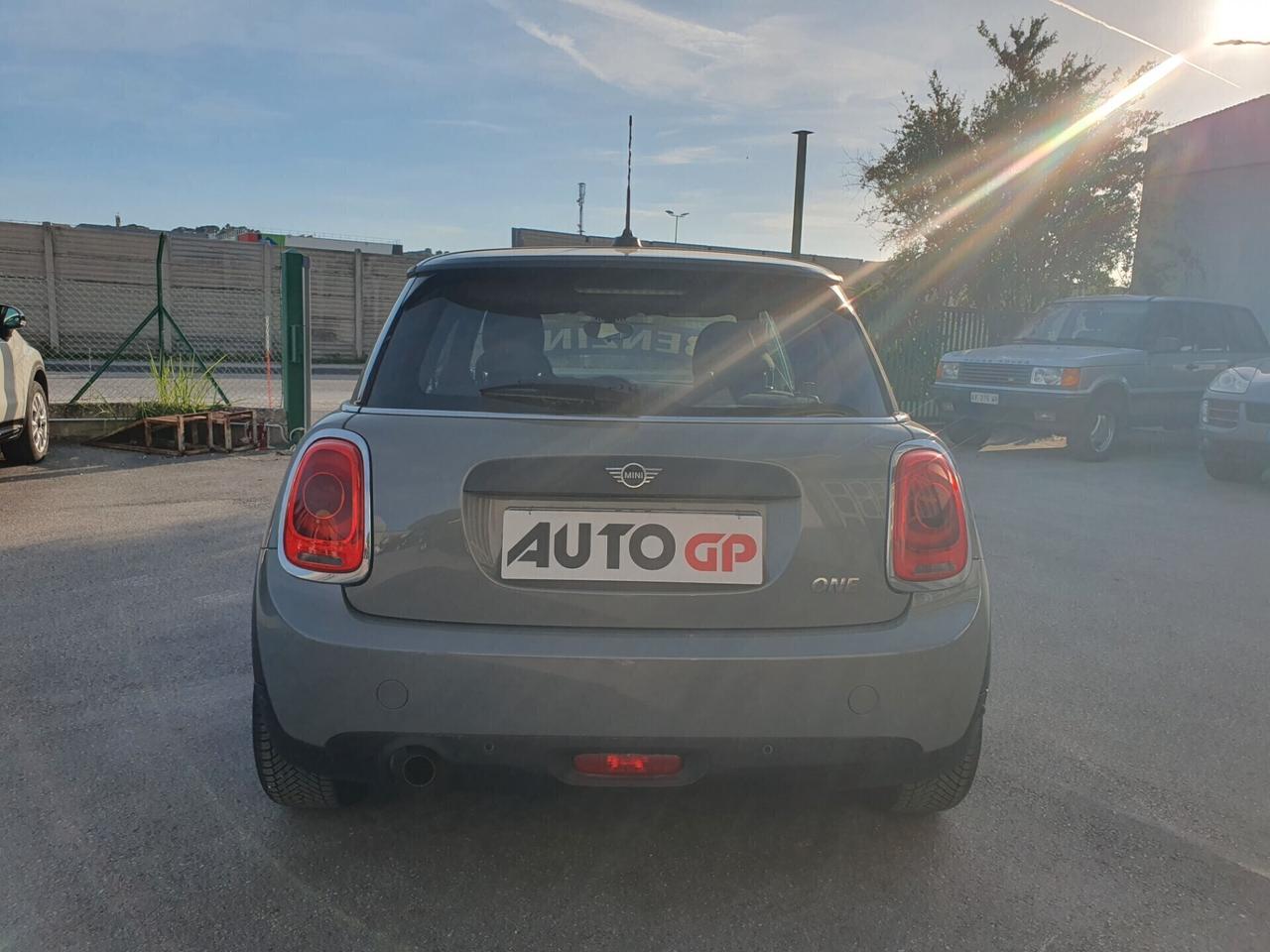 Mini 1.5 Cooper 102cv benzina Neopatent 2018