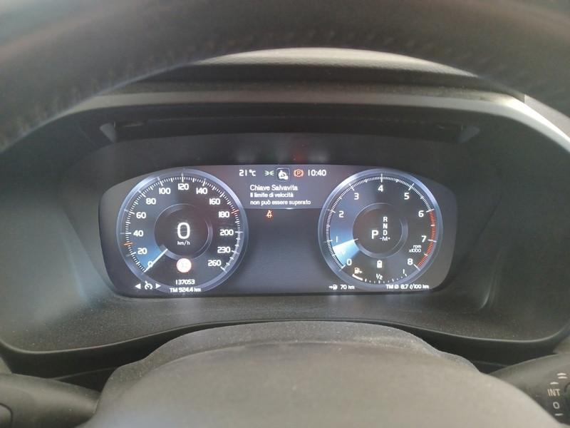 VOLVO XC40 B4 AWD AUTOMATICO INSCRIPTION SUV