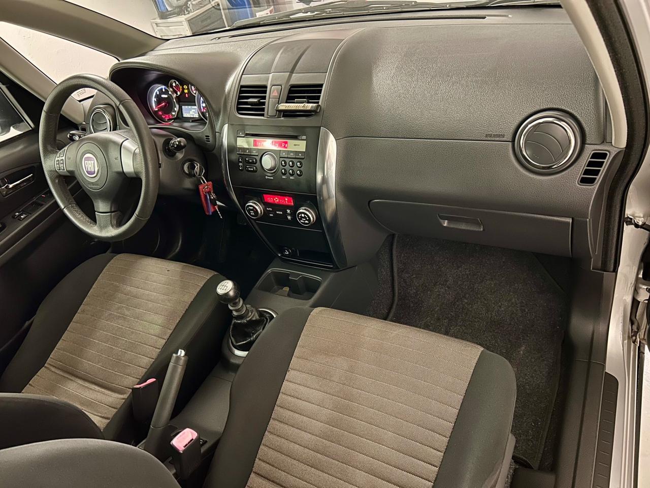 Fiat Sedici 2.0 MJT 16V DPF 4x4 Experience