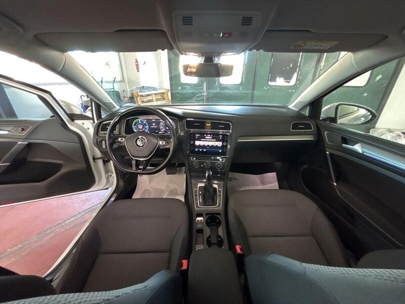 Volkswagen e-Golf e-Golf 136 CV