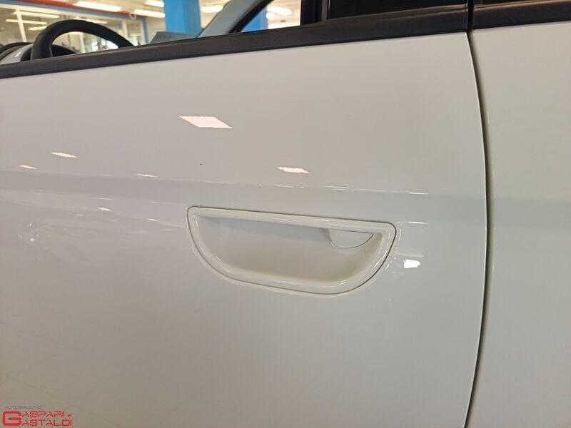 FIAT 500 Electric Icon + 118cv 42 kWh 320km WLTP