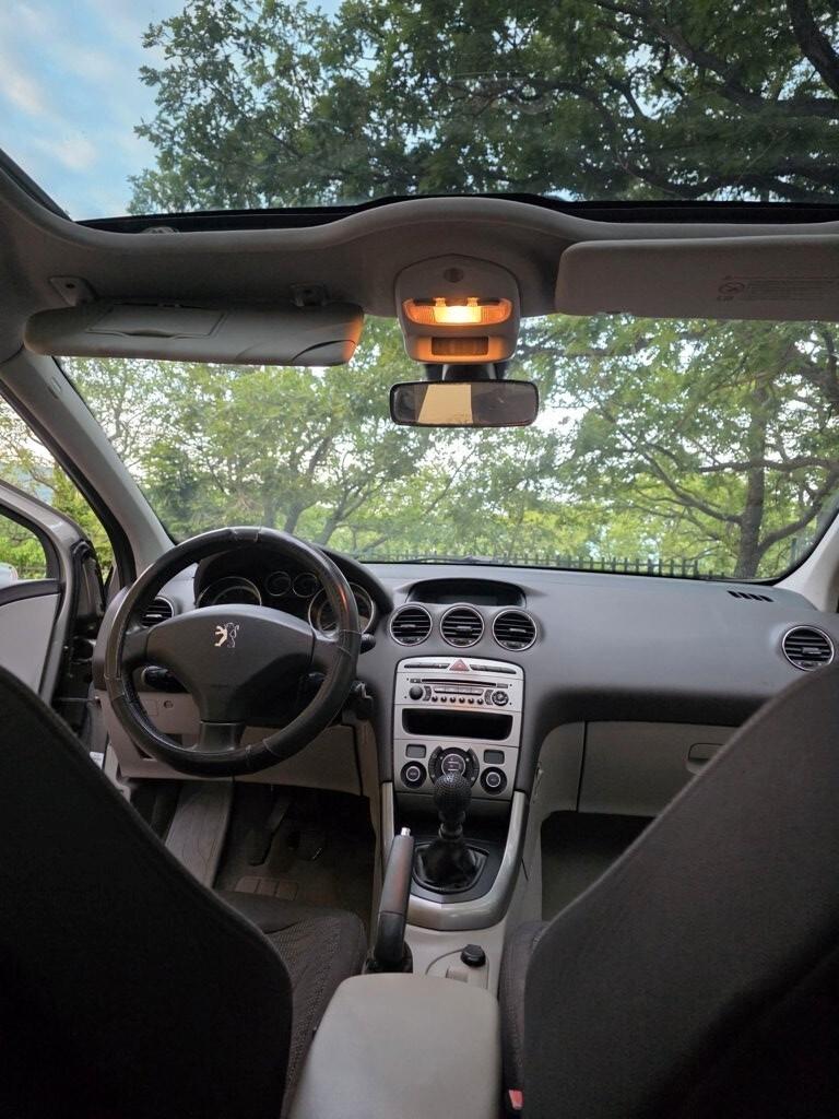 Peugeot 308 1.6 HDi 110CV 5p. Premium (6 Marce)