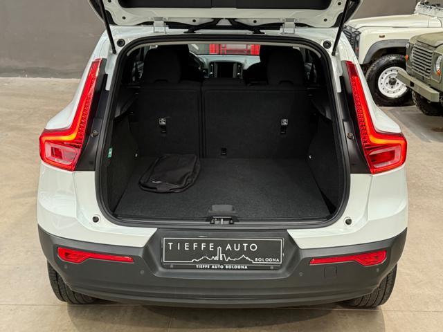 VOLVO XC40 T2 Geartronic Momentum *OK NEOPATENTATI / IVA*