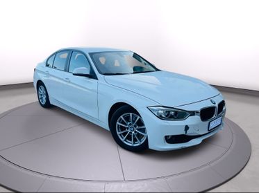 Bmw 318d 2.0tdi 143cv anno 2013 cambio automatico