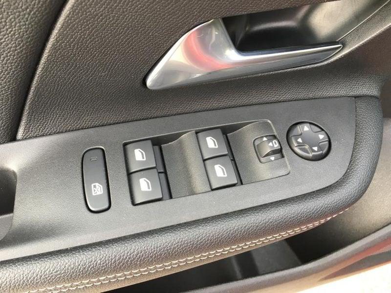 Opel Mokka 1.2 Turbo GS RETROCAM. + NAVI + KEYLESS