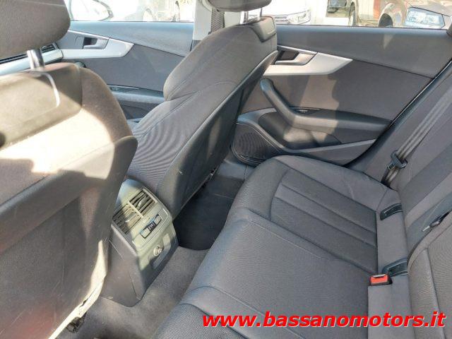 AUDI A4 Avant 35 TDI S tronic Business Sport GANCIO TRAINO