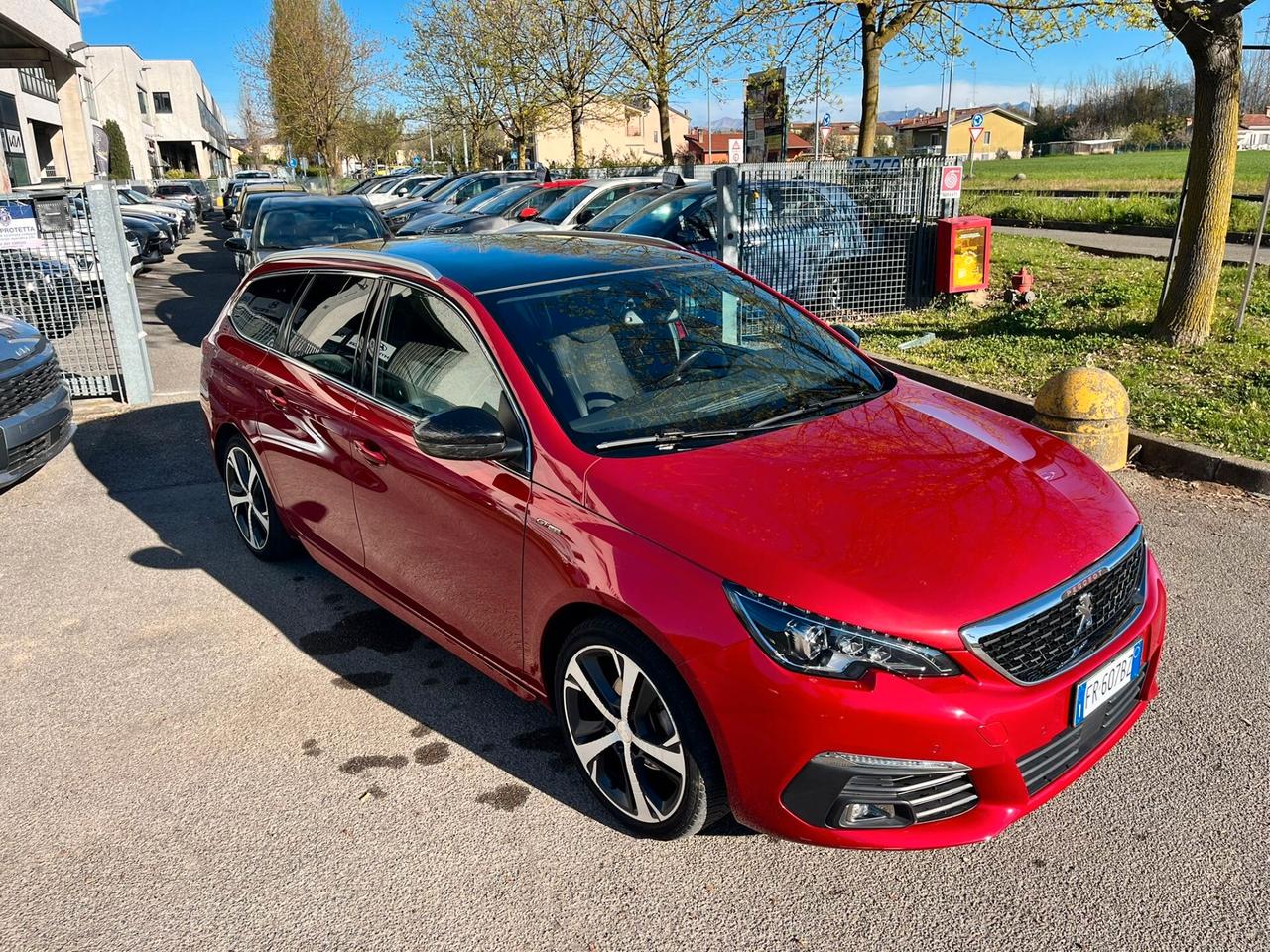 Peugeot 308 BlueHDi 130 S&S EAT8 SW GT Line