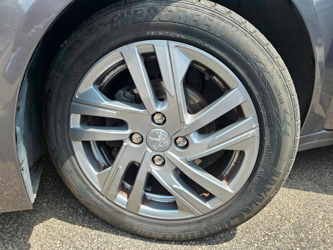 Peugeot 208 1.2 puretech Allure s&s 75cv