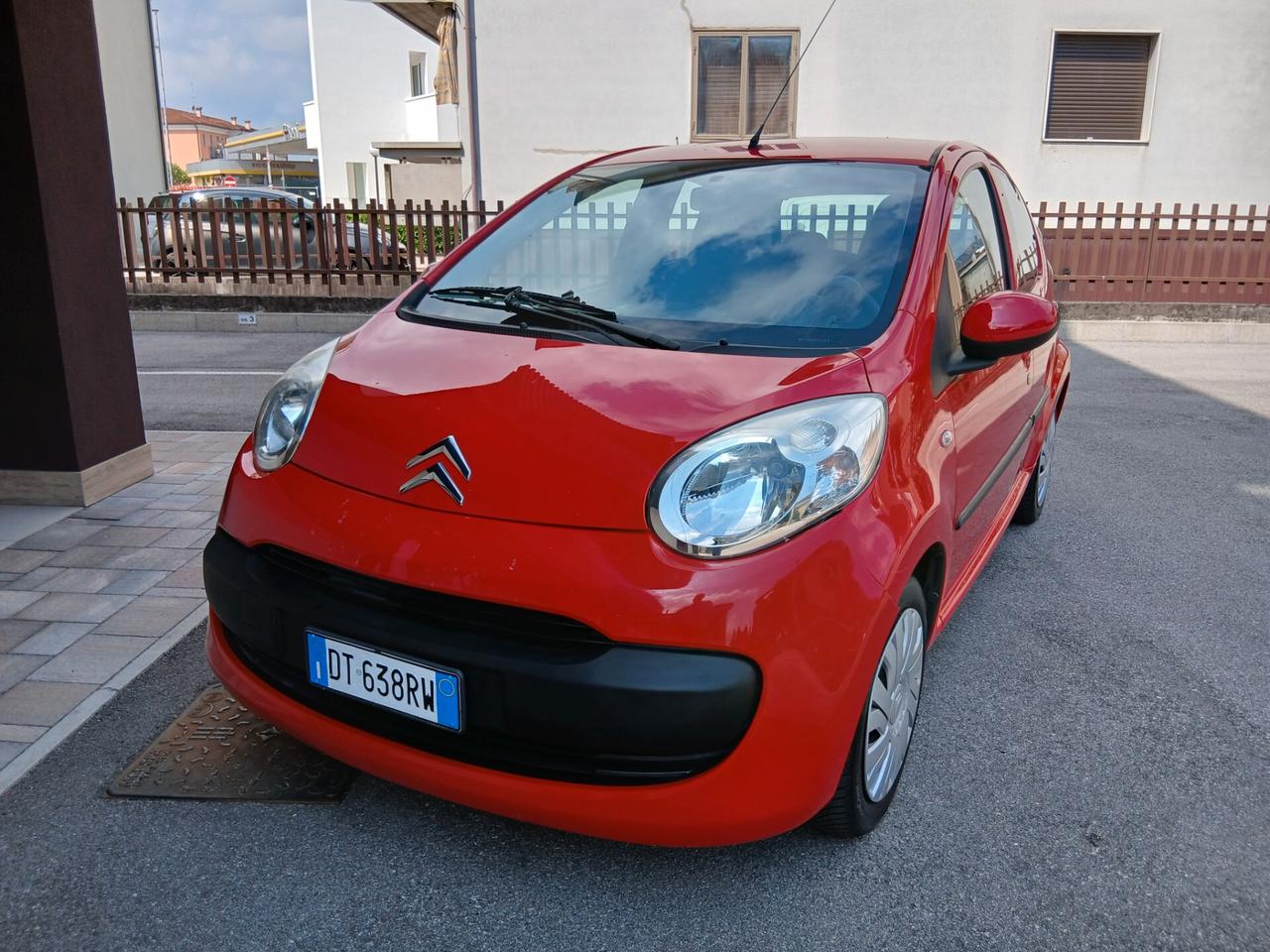 Citroen C1 1.0 5 porte OK per neo patentati