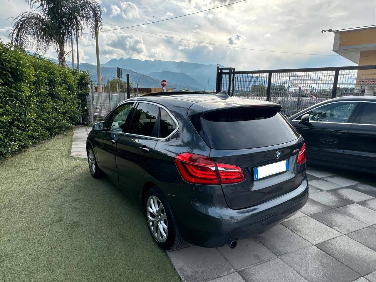 Bmw 216 216d Active Tourer Luxury 1.5 116CV 2017 INT PELLE-TETTO APRIB -PORTEL ELETTRICO -FARI FULL LED