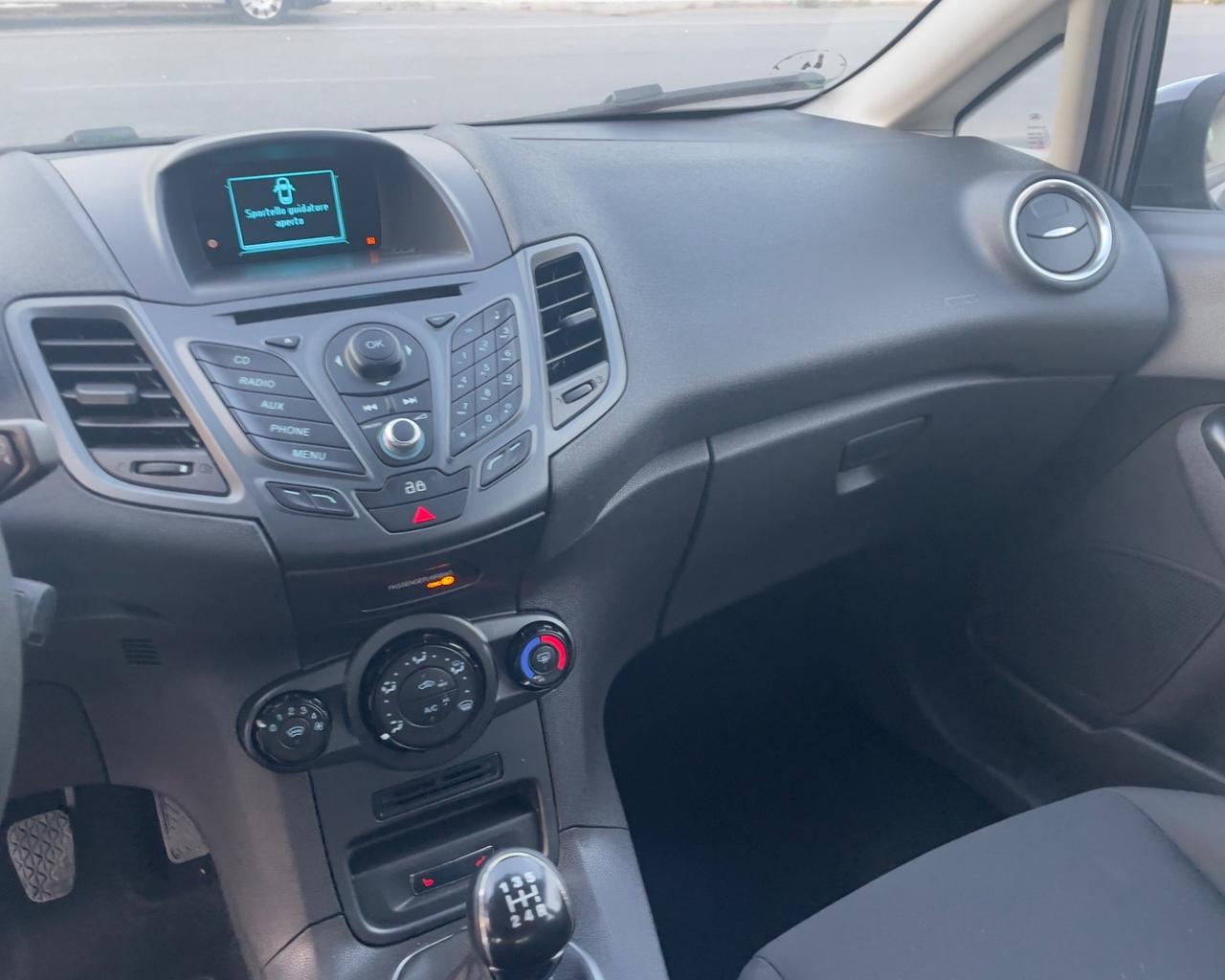 Ford Fiesta 1.6 TDCi 95CV 5 porte Individual
