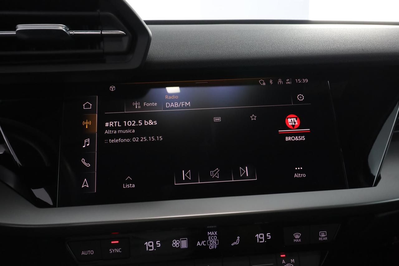 AUDI A3 4ª serie A3 SPB 30 TDI