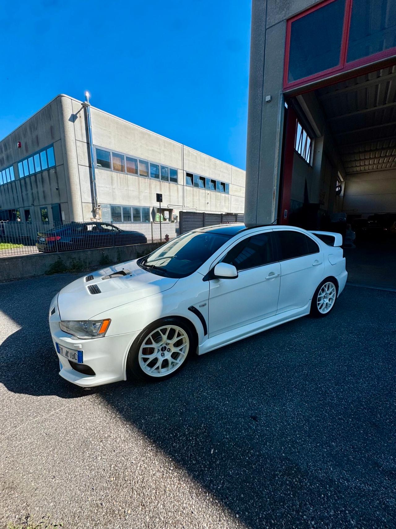 Mitsubishi Lancer Evolution 2.0 T S-AWC MR TC-SST