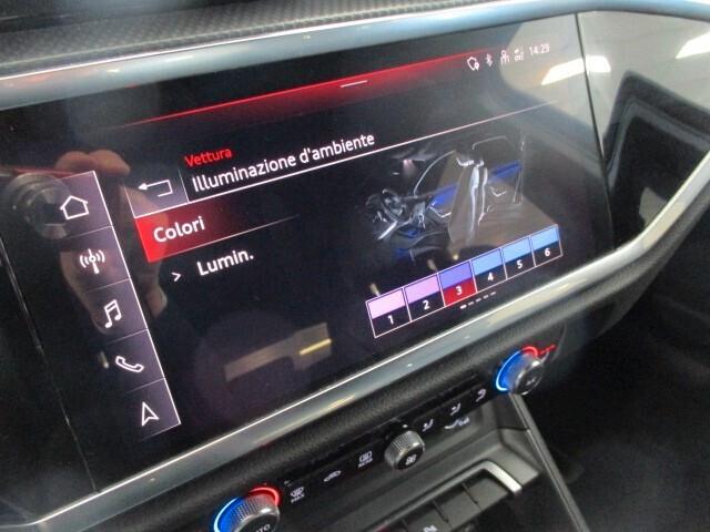 Audi Q3 SPB 35 TDI S tronic Identity Black