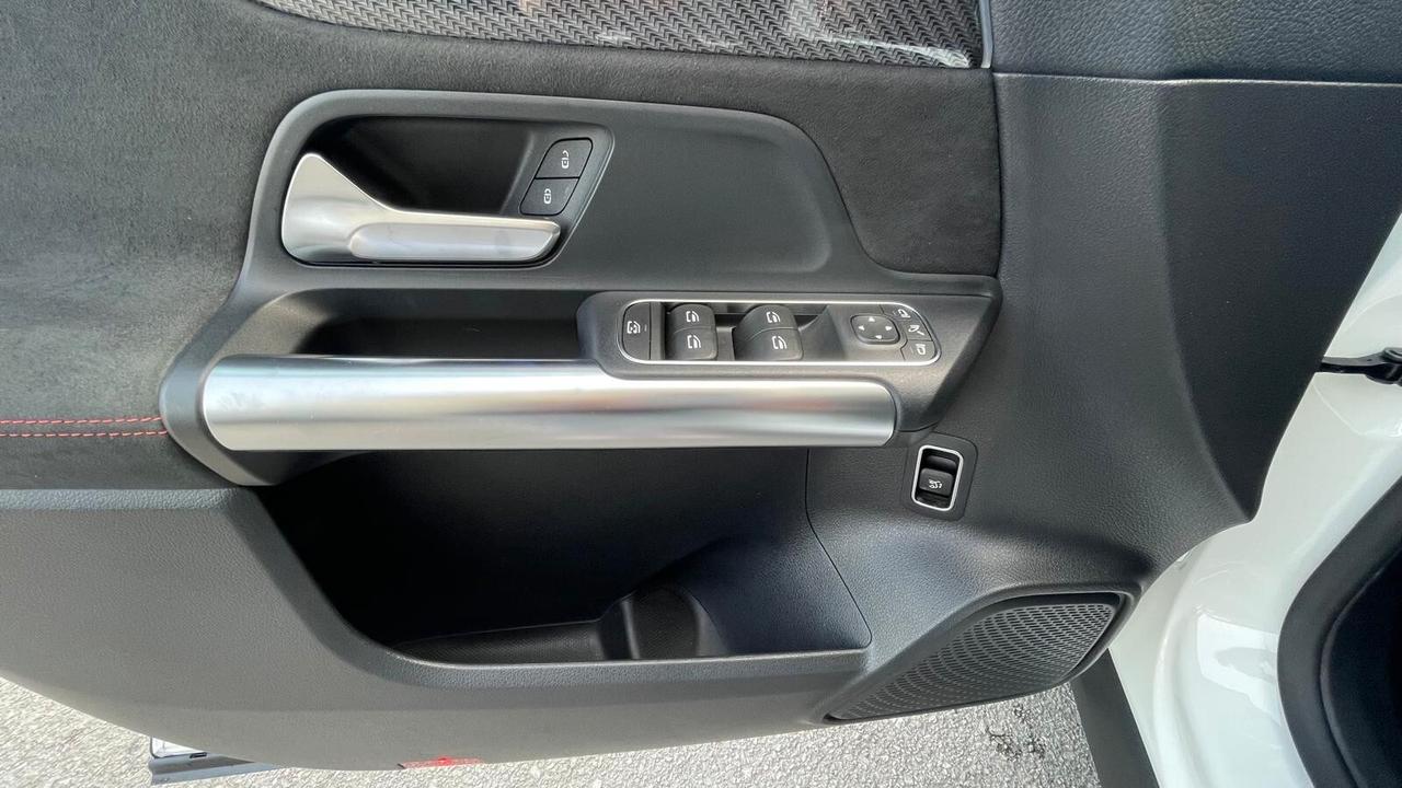 Mercedes-benz GLA 200 d Automatic 4Matic Premium