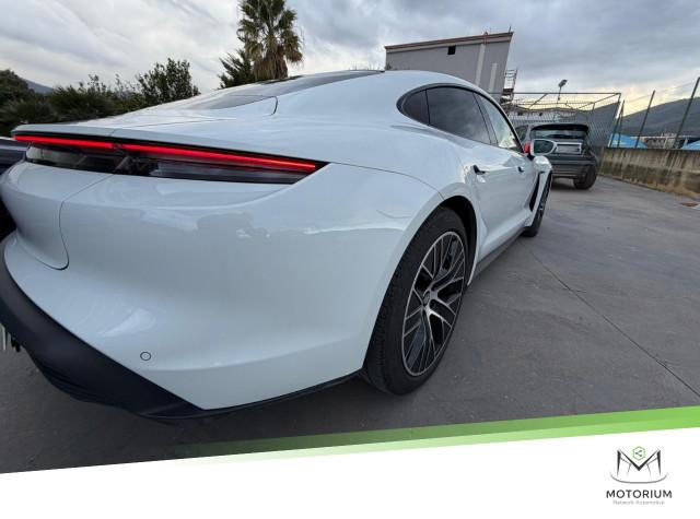 Porsche Taycan Performance Plus