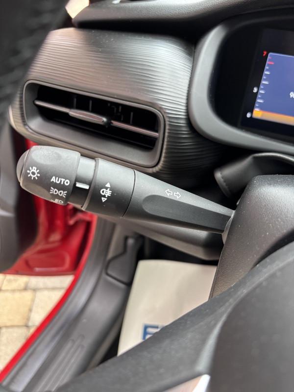 Jeep Avenger 1.2 turbo Altitude fwd 100cv LED-APP CONNECT-17"
