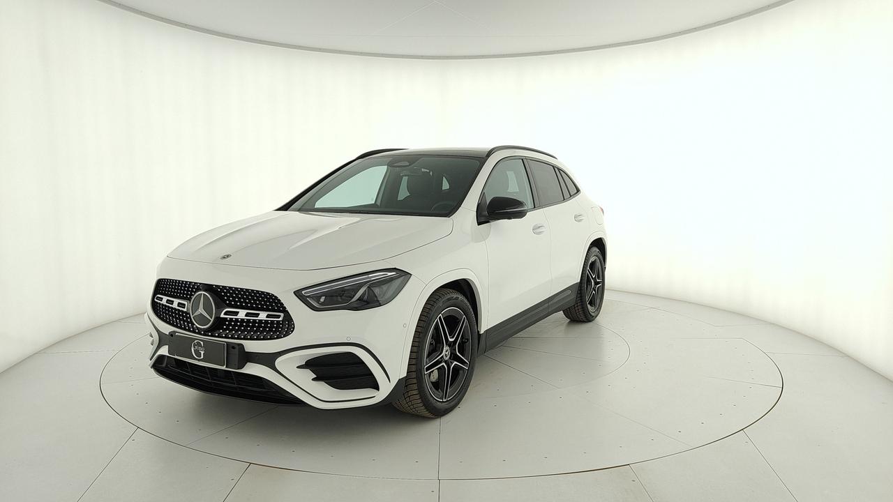 Mercedes-Benz GLA 200 d automatic