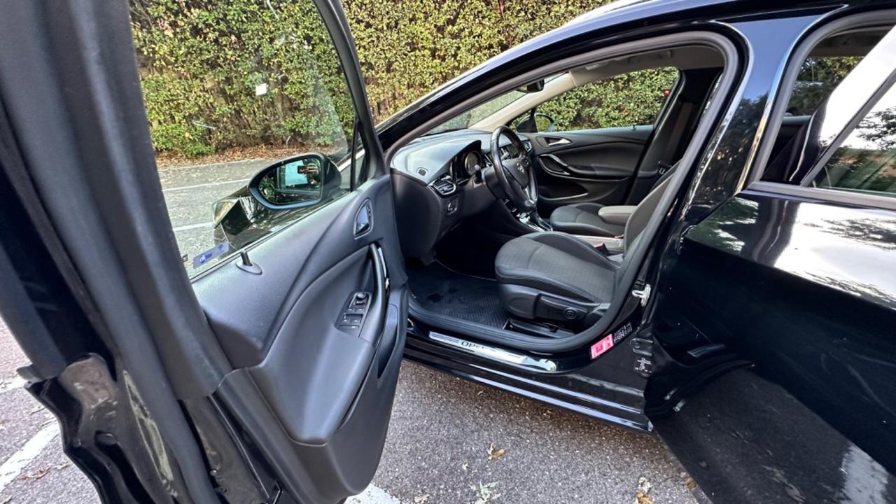Opel Astra 1.6 CDTi 136CV.EURO6b.cambio automatico