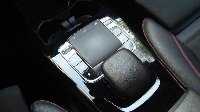 MERCEDES-BENZ A 180 d Automatic AMG