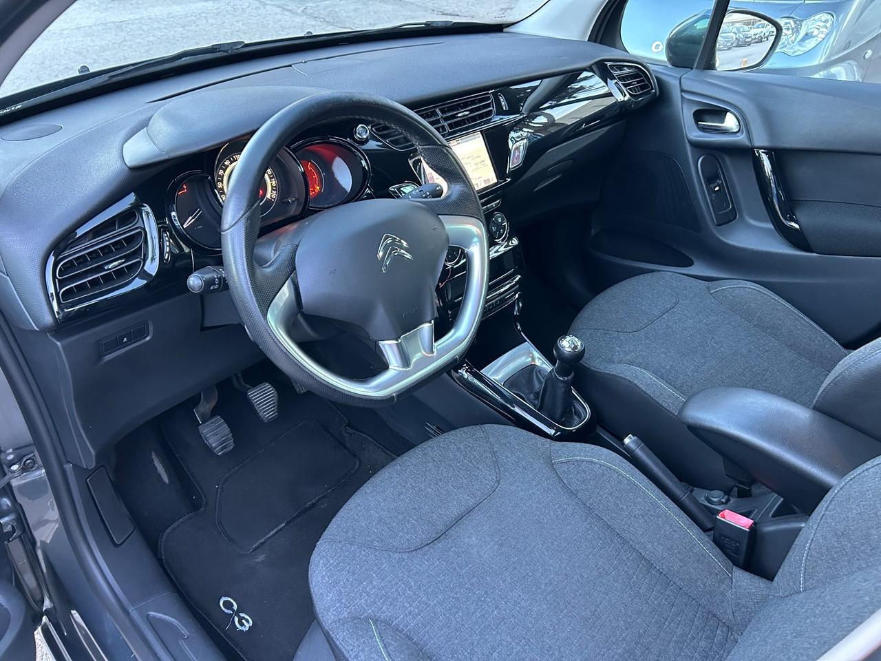 Citroen C3 Exclusive 1.6 diesel 75 cv 2015 tetto navig