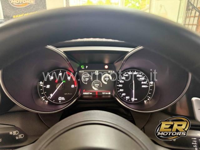 Alfa Romeo Giulia 2.2 t Veloce Q4 210 cv auto