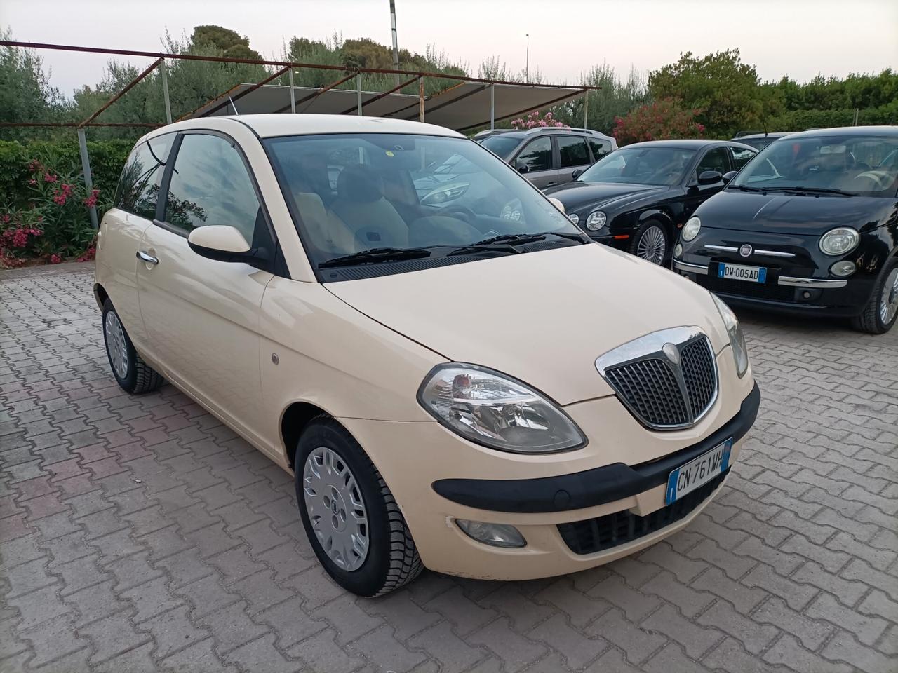 Lancia Ypsilon 1.3 Multijet *ok neopatentati*