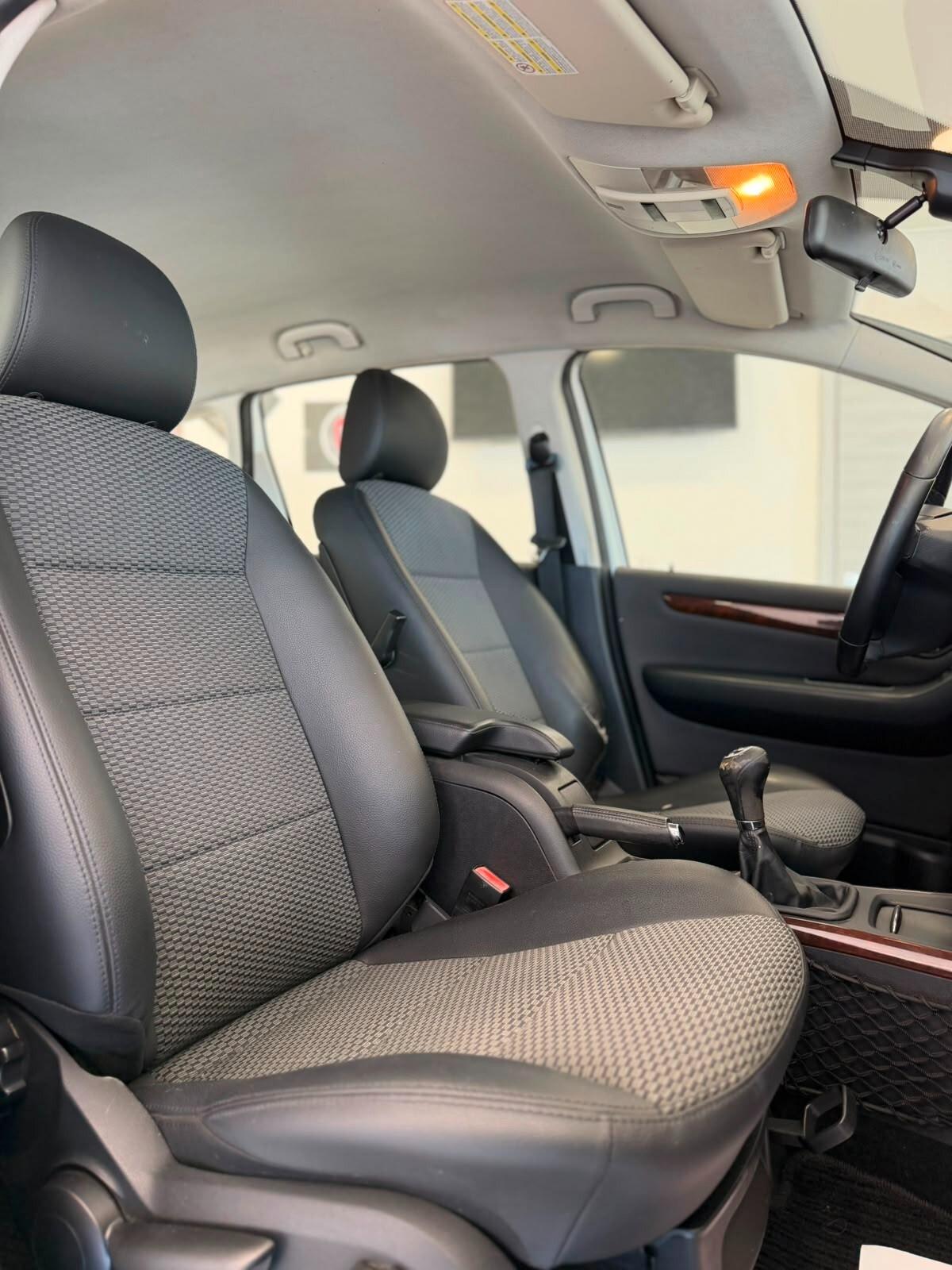 Mercedes-benz A 150 BlueEFFICIENCY Elegance