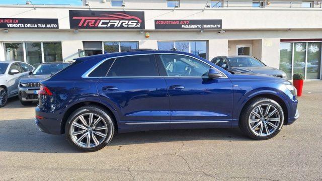 AUDI Q8 50 TDI 286 CV quattro tiptronic Sport PERMUTE