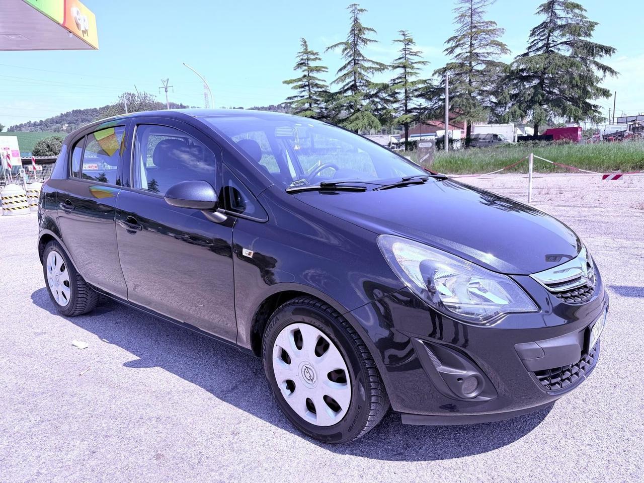 Opel Corsa 1.2 85CV 5 porte GPL-TECH Edition