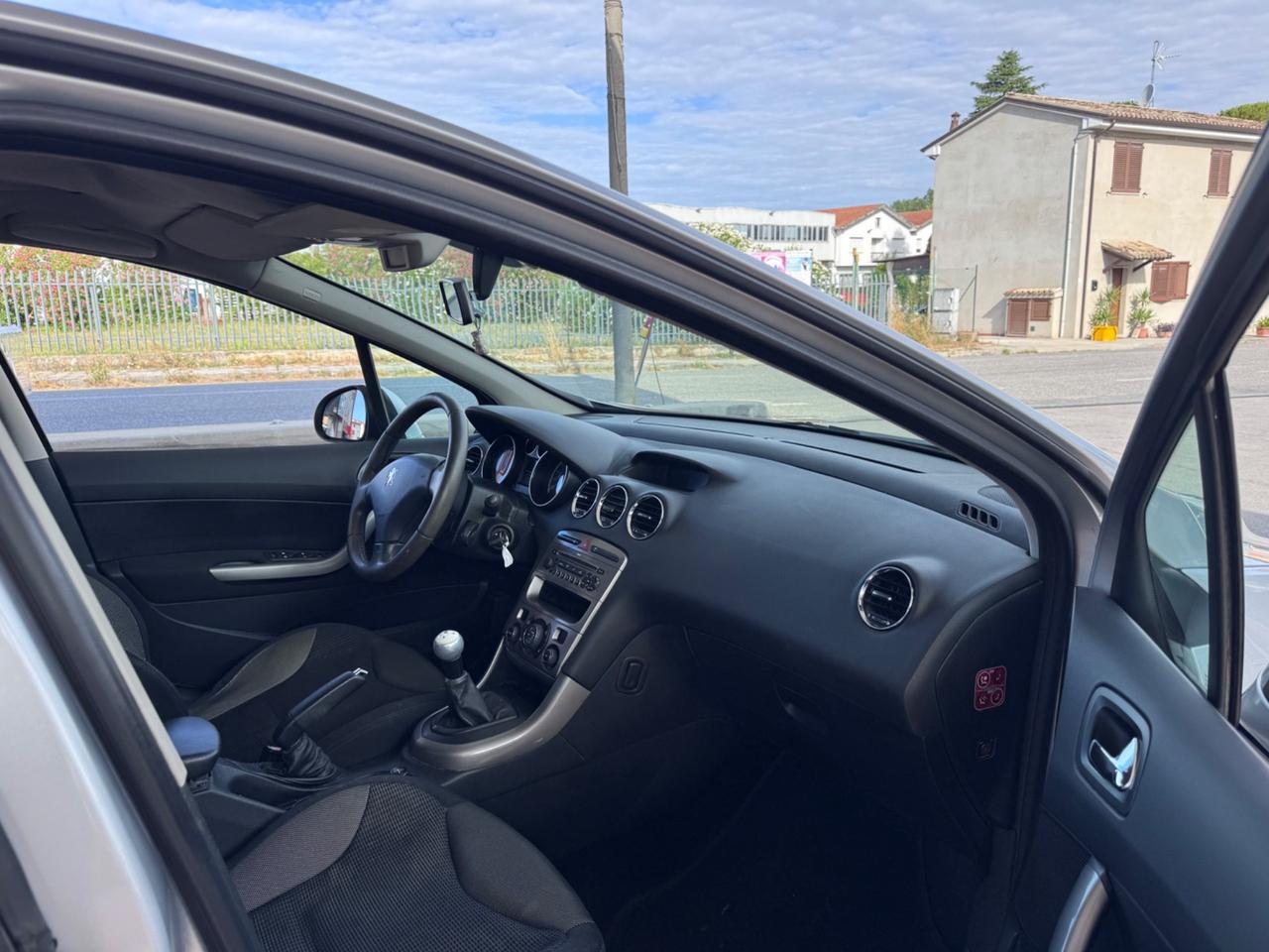 Peugeot 308 1.6 HDi 90CV FAP 5p. Comfort
